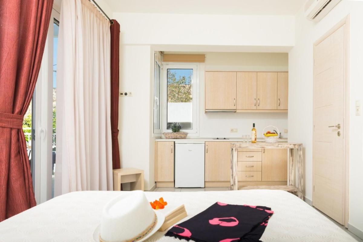 Hotel Sunshine Matala Eksteriør billede